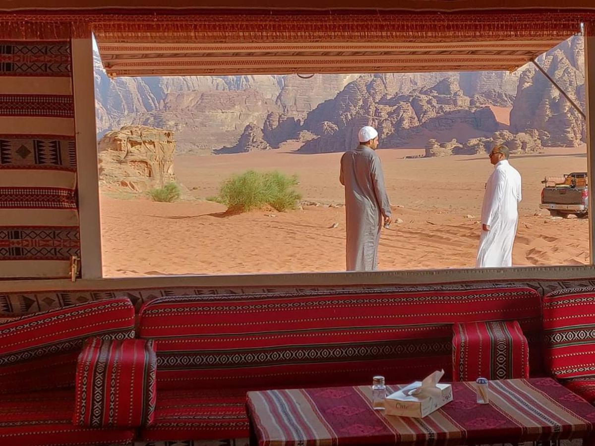 Omar Ghazi Camp 호텔 와디럼 외부 사진