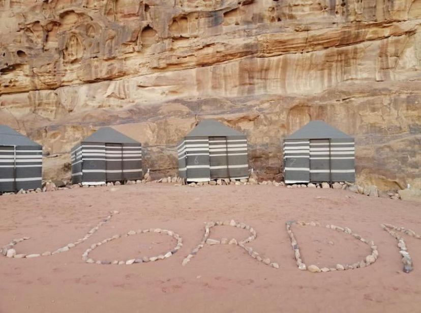 Omar Ghazi Camp 호텔 와디럼 외부 사진